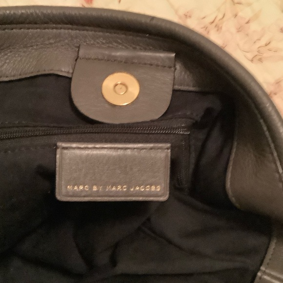 Marc By Marc Jacobs Charcoal Leather Hobo Bag - Picture 12 of 16